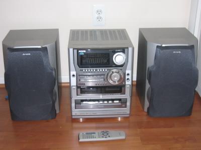 Aiwa Stereo/CD System_3